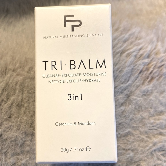Formulae Prescotts 3 in 1 Tri Balm. Cleanse - Exfoliate - moisturize - Picture 1 of 4